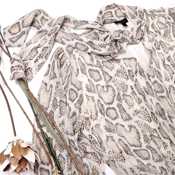 Current Air Anthropologie Snakeskin Print Sheer Lined Dress Size Small - Picture 2 of 15